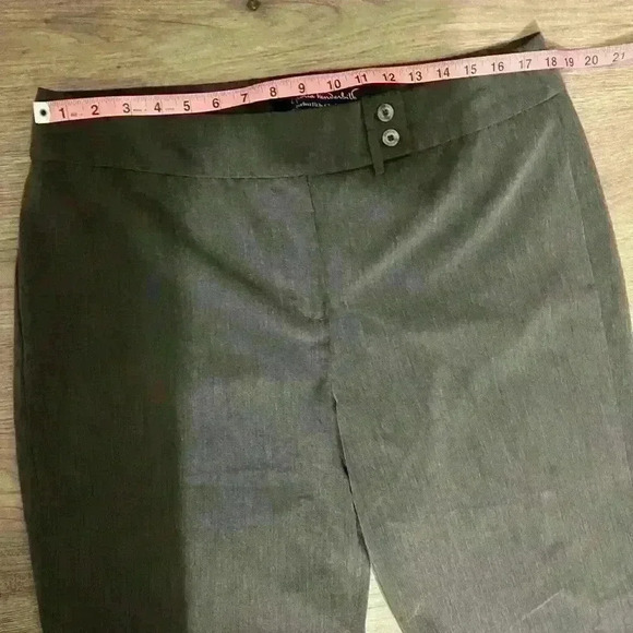 Gloria Vanderbilt Women’s Gray Dress Pants Size 14 - Picture 5 of 10